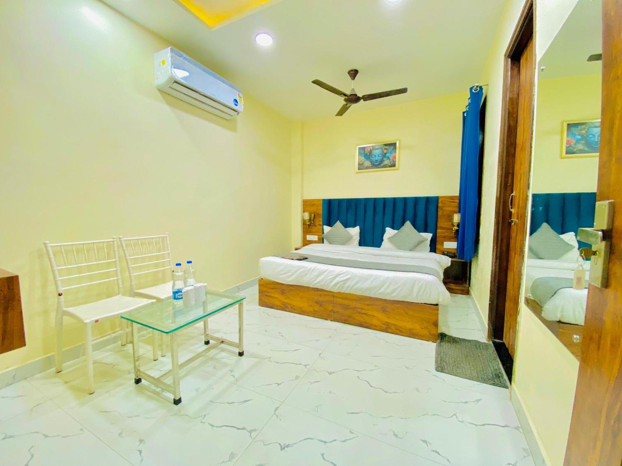 Hotel Holiday First 300 Meter From Golden Temple 암리차르 외부 사진